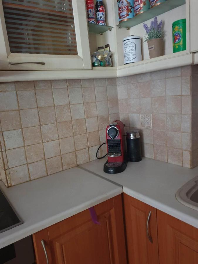 Modern 2Br City Flat 10Min From The Beach Atenas Exterior foto