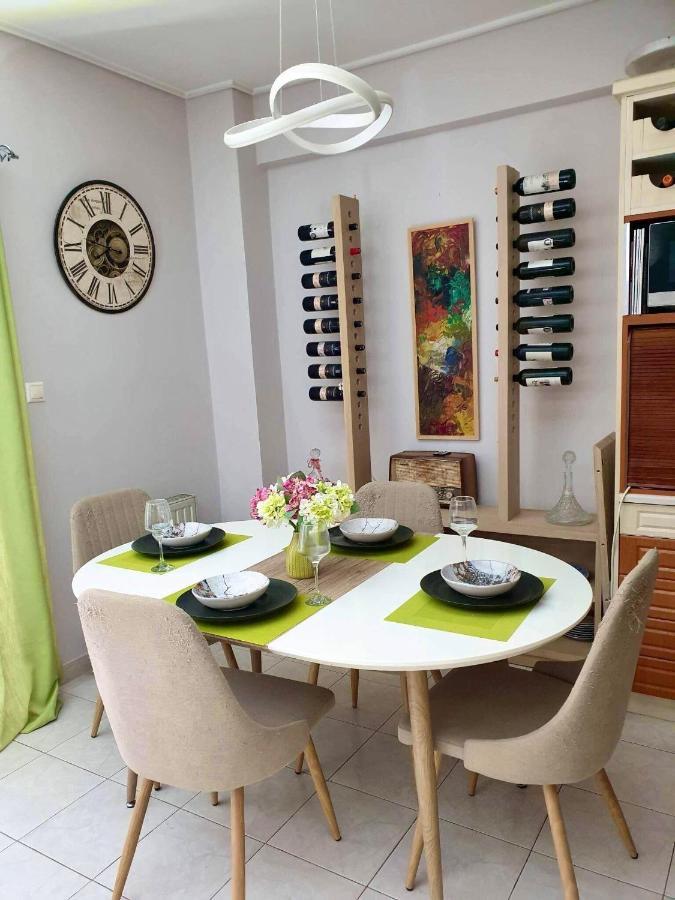 Modern 2Br City Flat 10Min From The Beach Atenas Exterior foto